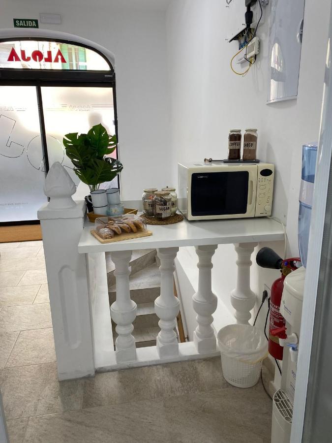 Aloja Madrid Bed & Breakfast Exterior photo